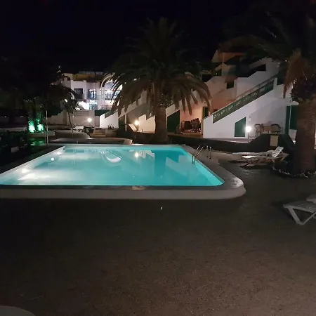 Апартаменти Apartamento Alegranza